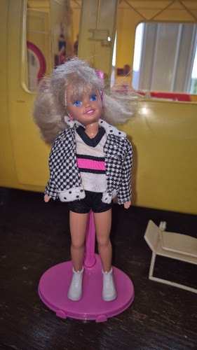 1992 party play - &, doll
