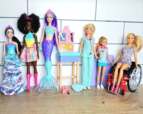 Barbie dolls bundle - barbie,
