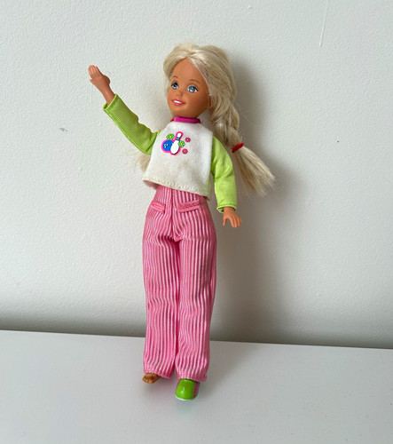Mattel bowling stacie barbie - mattel,